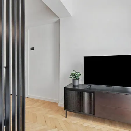 The Palm With View * Bucharest