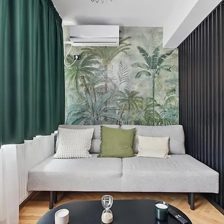 The Palm With View Bucharest