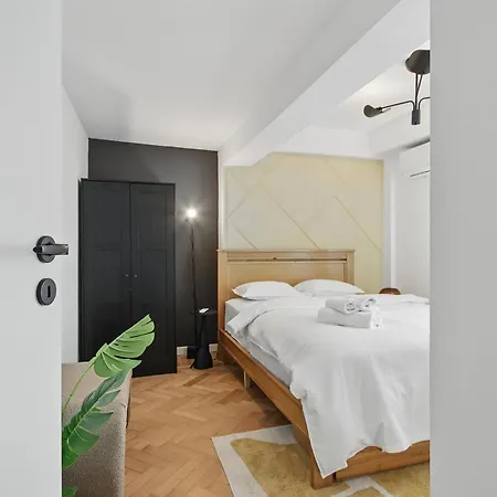 The Palm Center Appartement *